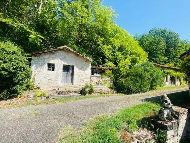 Photos 13 - Rurale - Corps de ferme avec 23 hectares et grange de 200 m²