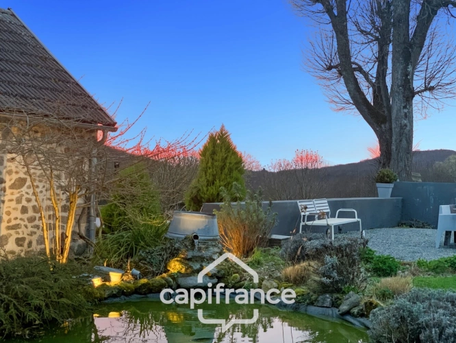 Photos 3 - Prestige - Dpt Creuse (23), à vendre Saint Vaury propriété de 590 m2 avec plusieurs logements possibles - Piscine - Dépendances - Terrain 1,10 ha