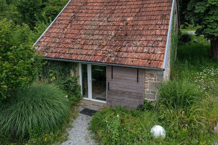 Photos 11 - Prestige - Dpt Creuse (23), à vendre Saint Vaury propriété de 590 m2 avec plusieurs logements possibles - Piscine - Dépendances - Terrain 1,10 ha