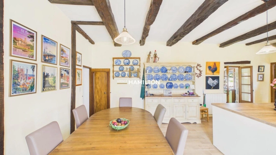 Photos 3 - Rurale - SUPERBE LONGERE AVEC PISCINE ET GARAGE AU PIEDS DE CORDES