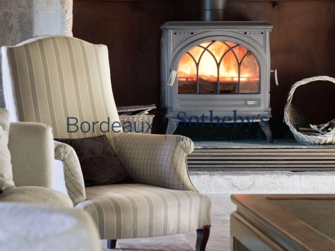 Photos 5 - Prestige - A UNE HEURE DE BORDEAUX, SUPERBE PROPRIÉTÉ MÉDIÉVALE ET SON PARC ARBORÉ - 8 CHAMBRES