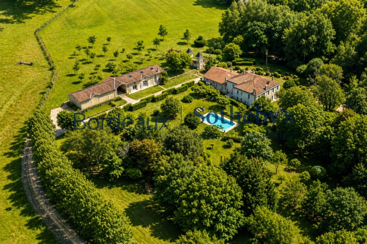 Photos 1 - Prestige - BORDEAUX 20MN - SOMPTUEUSE PROPRIÉTÉ XIX° - 3,6 HA – PISCINE – DÉPENDANCES