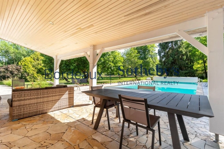 Photos 12 - Prestige - PROCHE LA BREDE - PROPRIÉTÉ - PARC DE 3HA - PISCINE