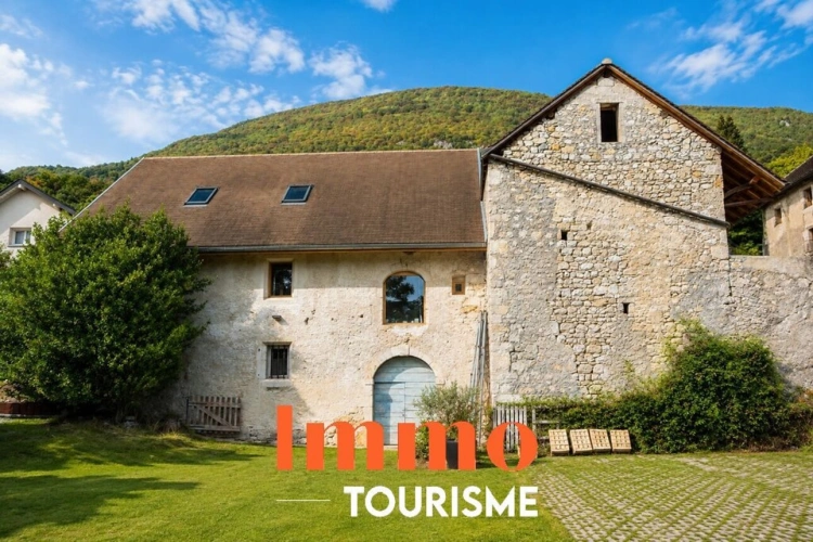 Photos 2 - Touristique - Propriété de caractère fort potentiel gîtes et évènementie