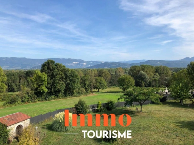 Photos 2 - Touristique - Ensemble immobilier : résidence principale, 3 gîtes, chambre d