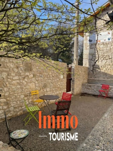Photos 19 - Touristique - Ensemble immobilier : résidence principale, 3 gîtes, chambre d