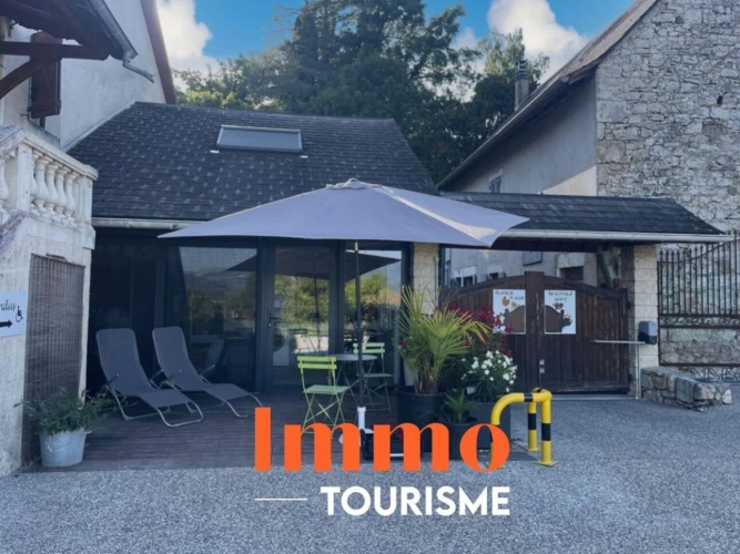Photos 21 - Touristique - Ensemble immobilier : résidence principale, 3 gîtes, chambre d
