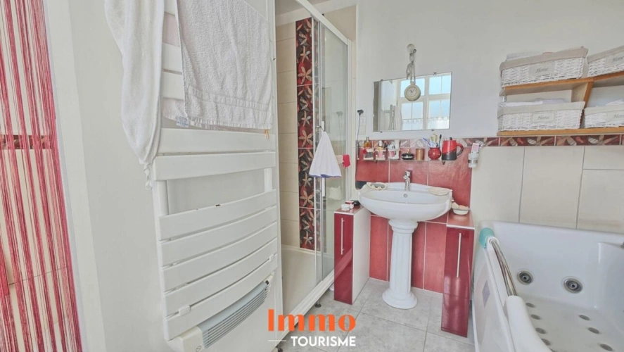 Photos 8 - Prestige - Maison de maître avec gîtes et piscine à mi-chemin entre le z