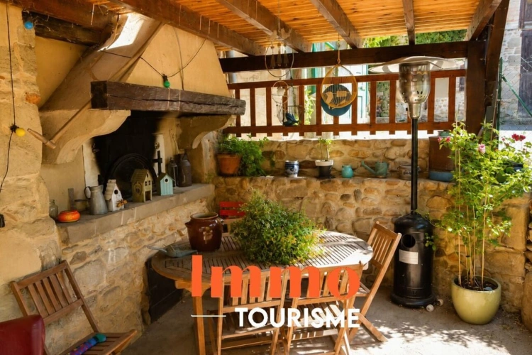 Photos 4 - Touristique - Maison d'hôtes ST ANTOINE L'ABBAYE
