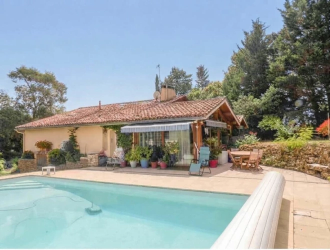 Photos 2 - Prestige - Propriété d'exception avec gîtes et potentiel équestre  Le F