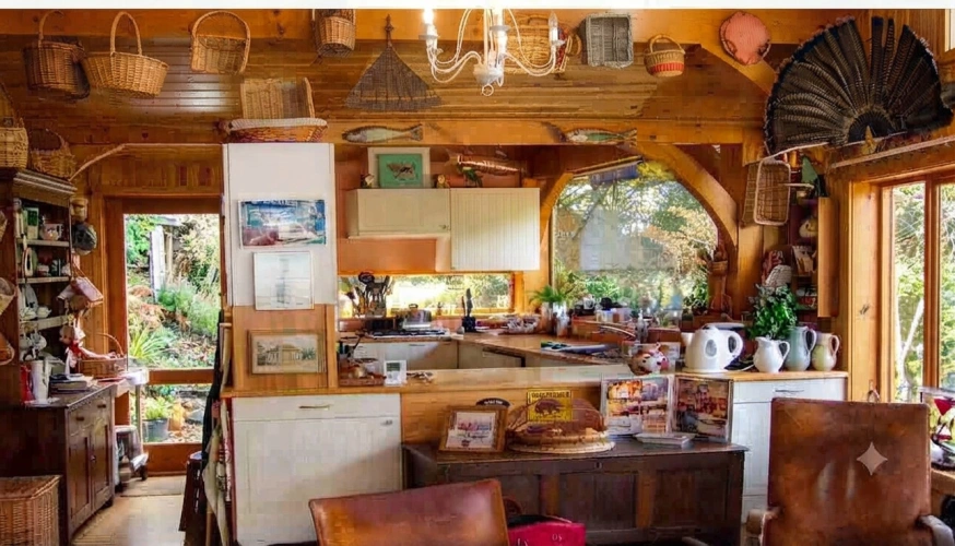 Photos 3 - Prestige - Propriété d'exception avec gîtes et potentiel équestre  Le F