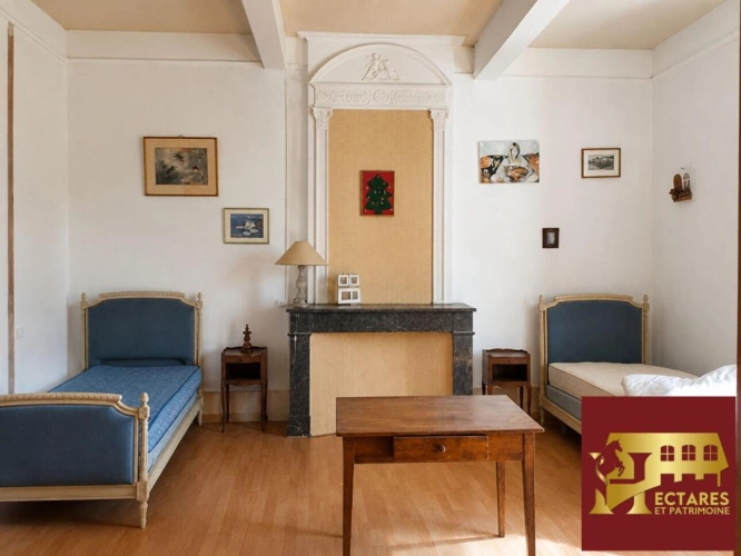Photos 4 - Équestre - DEMEURE DE CARACTÈRE AVEC GÎTE ENV. 280 M2 HABITABLES 2,3 HA