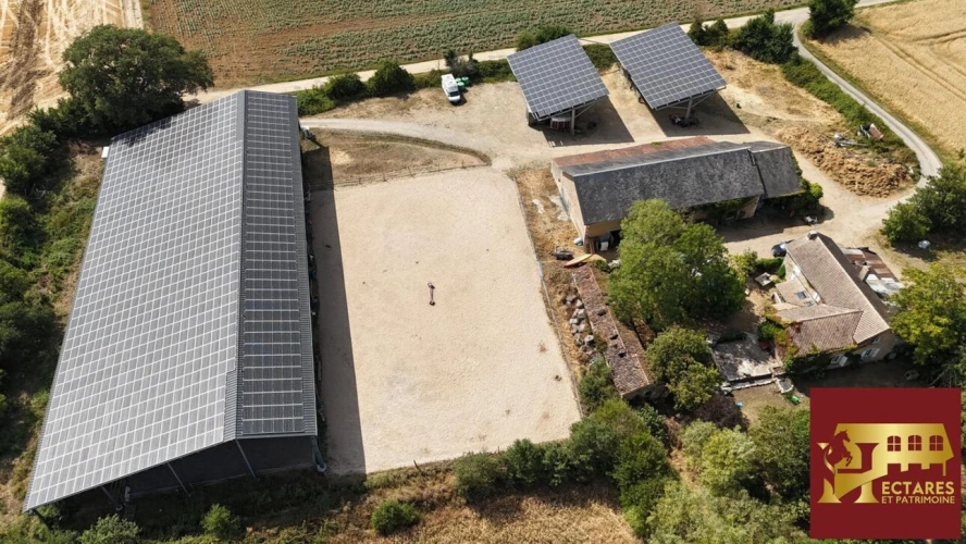 Photos 1 - Prestige - Propriété sur 5 ha possibilité 35 ha