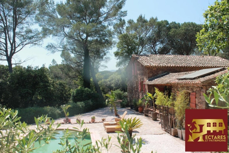 Photos 2 - Équestre - Propriété de caractère à Roquebrune sur Argens . Rare à la v