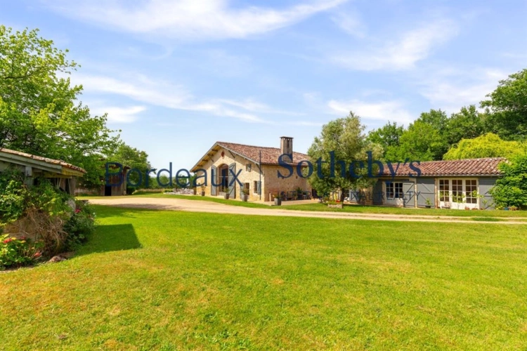 Photos 1 - Prestige - MAGNIFIQUE PROPRIÉTÉ - SUD BORDEAUX  - 14 HECTARES - PISCINE