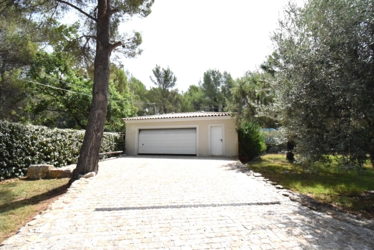Photos 7 - Prestige - Propriété Draguignan videos disponibles