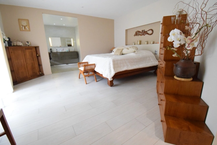 Photos 8 - Prestige - Propriété Draguignan videos disponibles