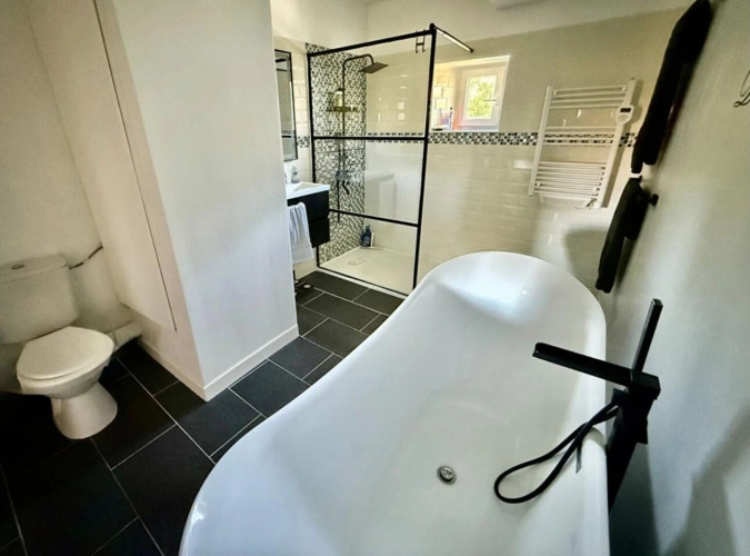 Photos 9 - Prestige - Exceptionnelle propriété de village avec gîte et piscine chauffée - Excellent potentiel de revenus