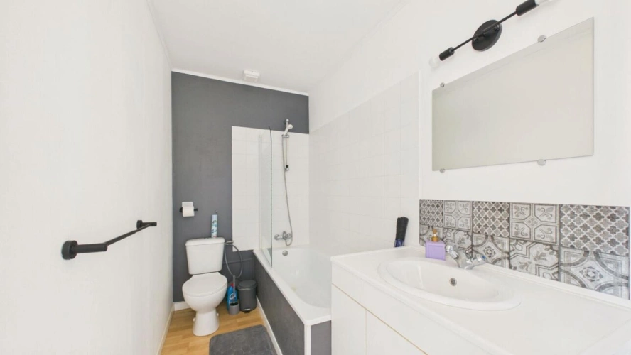 Photos 13 - Prestige - Exceptionnelle propriété de village avec gîte et piscine chauffée - Excellent potentiel de revenus