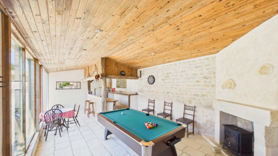 Photos 21 - Prestige - Exceptionnelle propriété de village avec gîte et piscine chauffée - Excellent potentiel de revenus
