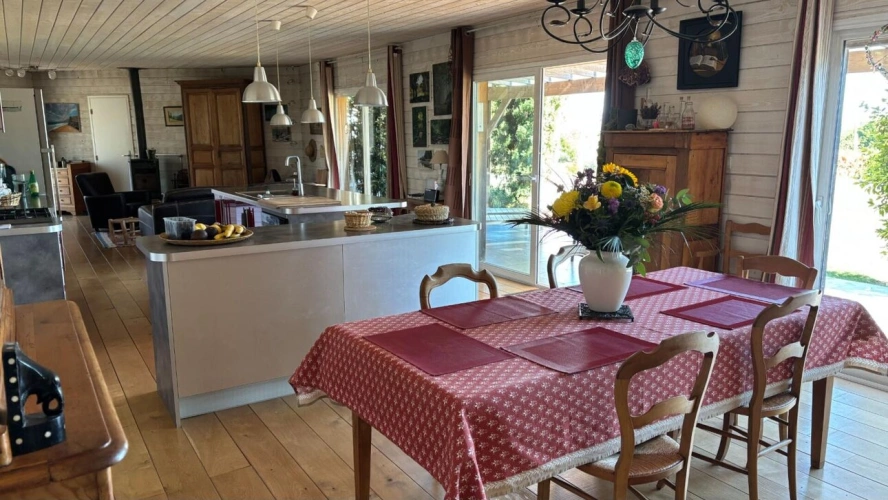 Photos 9 - Prestige - Maison Saint Cyprien en Bois I 169 m2 I Gite I Vue Exceptionnelle