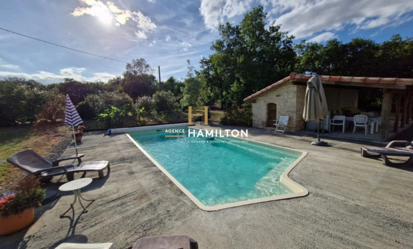 Photos 3 - Rurale - SUPERBE MAISON EN PIERRE RÉNOVÉE, AVEC BOIS ET TERRAINS ATTENANTS