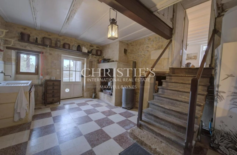 Photos 16 - Prestige - Aux portes de Saint-Émilion et de la Dordogne, une demeure de caractère à réinventer