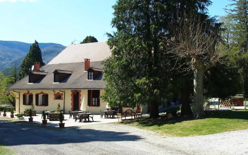 Photos 1 - Touristique - Vente Camping, Chambres d'hôtes/Gîte, Restaurant - Sud des H