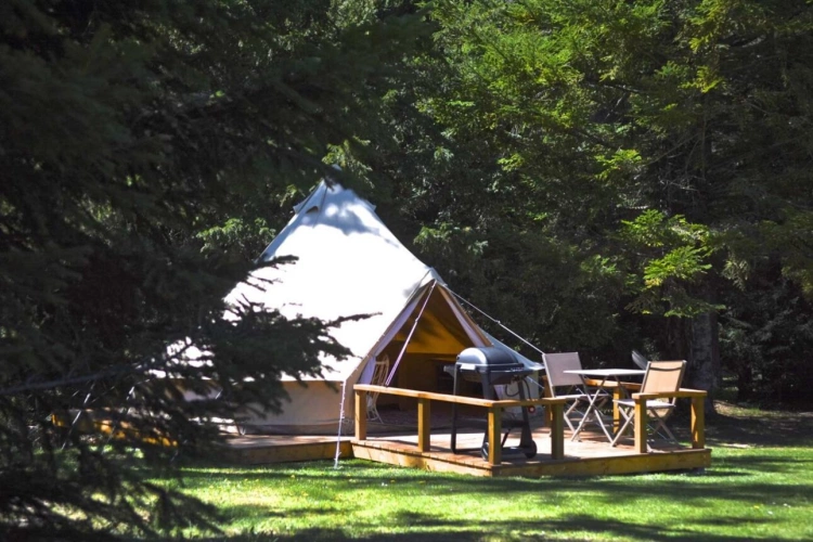 Photos 7 - Touristique - Vente Camping, Chambres d'hôtes/Gîte, Restaurant - Sud des H