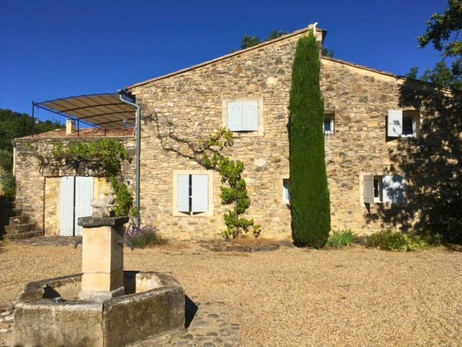 Photos 2 - Prestige - Propriété avec piscine et jardin