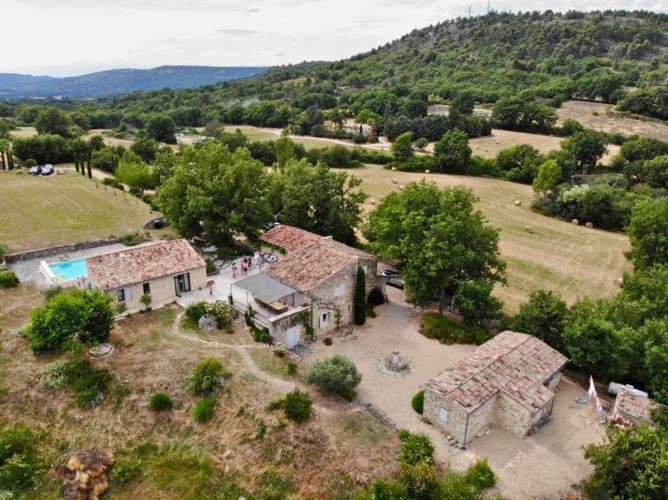 Photos 12 - Prestige - Propriété avec piscine et jardin