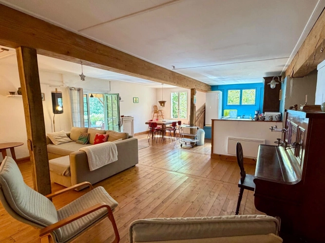 Photos 22 - Prestige - Propriété avec 2 gîtes, une chambre d'hôtes et 2 piscines - 2,2 hectares - VIC FEZENSAC (32)