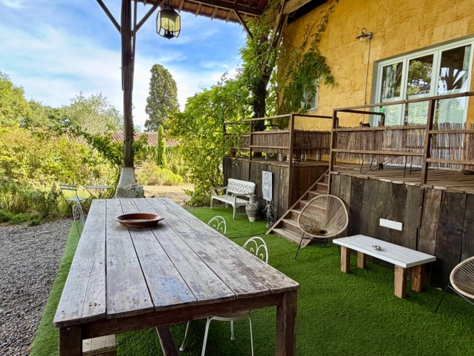 Photos 29 - Prestige - Propriété avec 2 gîtes, une chambre d'hôtes et 2 piscines - 2,2 hectares - VIC FEZENSAC (32)
