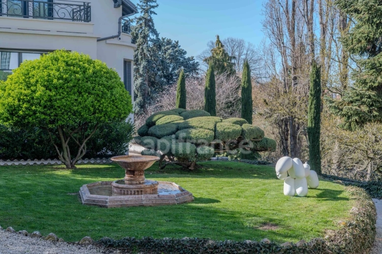 Photos 3 - Rurale - Une propriété de caractère, discrète et élégante, où le charme de la Belle Époque rencontre le confort d’une rénovation récente