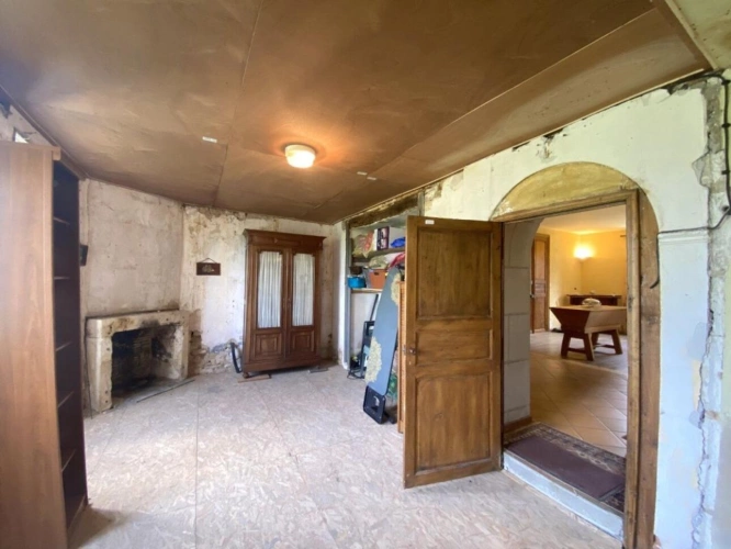 Photos 9 - Rurale - MAISON DE CARACTERE avec beaucoup de DEPENDANCES