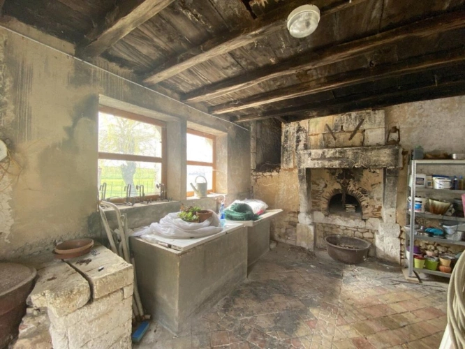 Photos 18 - Rurale - MAISON DE CARACTERE avec beaucoup de DEPENDANCES