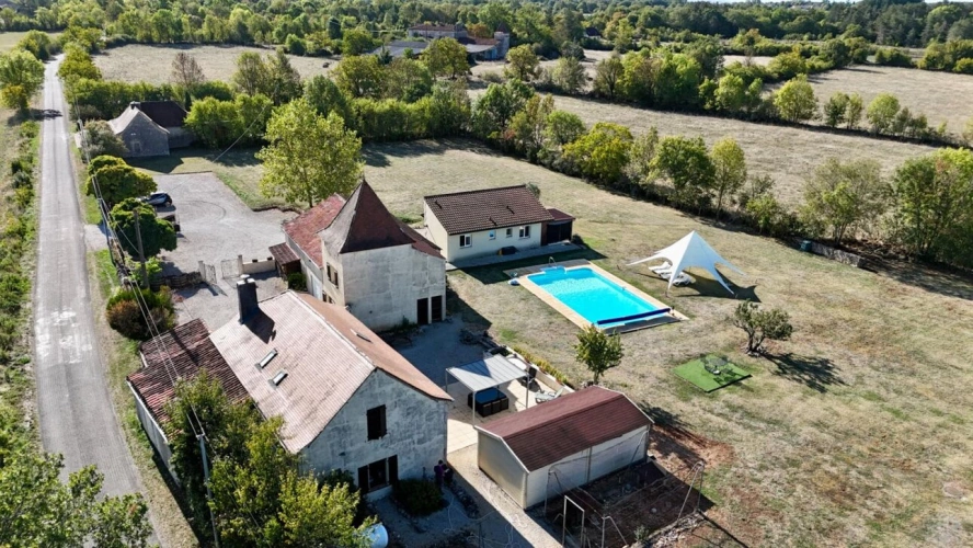 Photos 2 - Touristique - Propriété de charme au coeur de la campagne