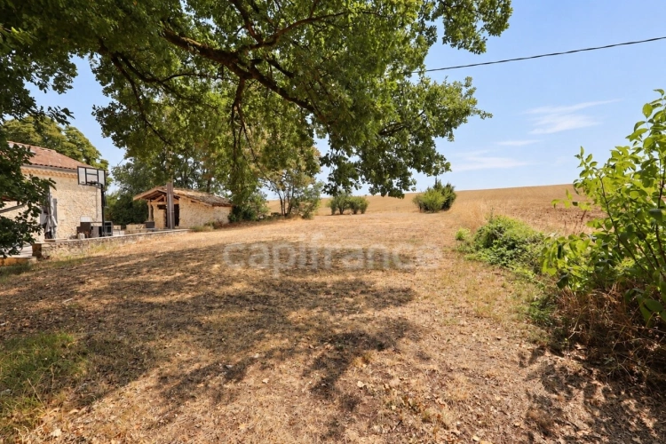 Photos 6 - Rurale - Élégante propriété en pierre à vendre au cœur de la campagne gersoise – Secteur Saint-Clar
