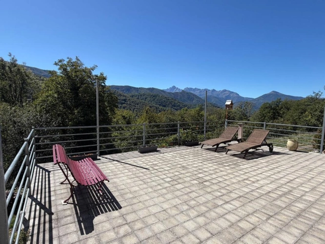 Photos 4 - Rurale - Superbe Maison avec vue et terrain