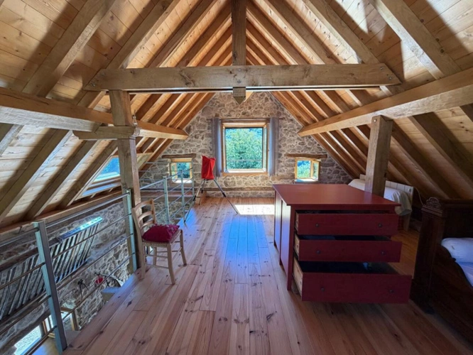 Photos 12 - Rurale - Superbe Maison avec vue et terrain