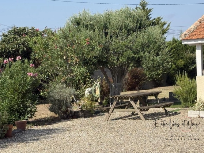 Photos 4 - Rural - Authentique maison avec piscine et dépendances sur plus de 6 60