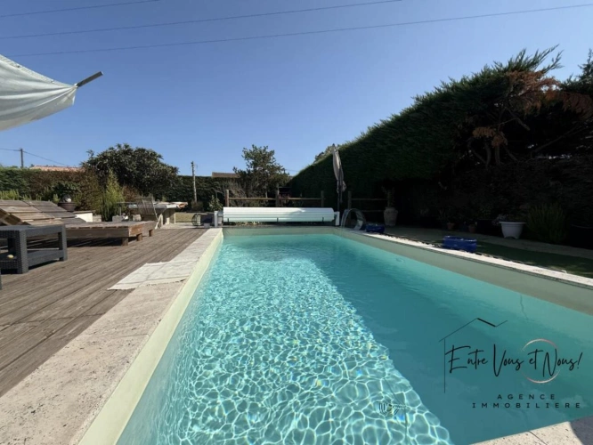 Photos 5 - Rural - Authentique maison avec piscine et dépendances sur plus de 6 60