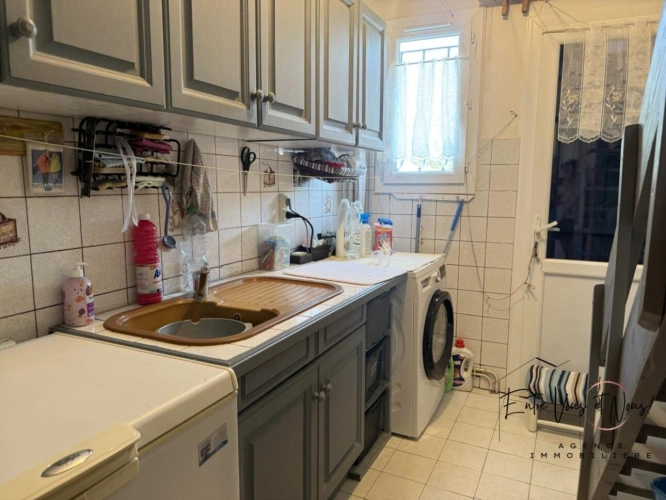 Photos 15 - Rural - Authentique maison avec piscine et dépendances sur plus de 6 60