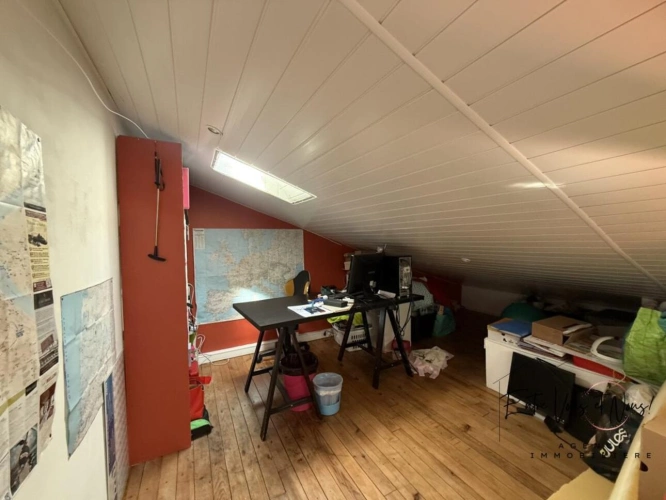 Photos 17 - Rural - Authentique maison avec piscine et dépendances sur plus de 6 60