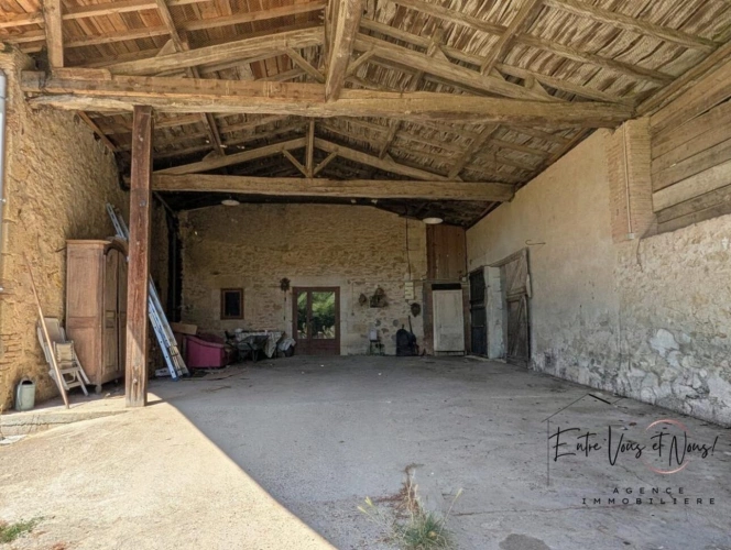 Photos 4 - Equestrian - Maison dans son écrin de verdure
