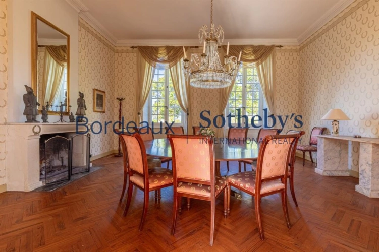 Photos 6 - Prestige - BORDEAUX 25KM – SUPERBE PROPRIÉTÉ DE CAMPAGNE – 10 HA – NOMBREUSES DÉPENDANCES