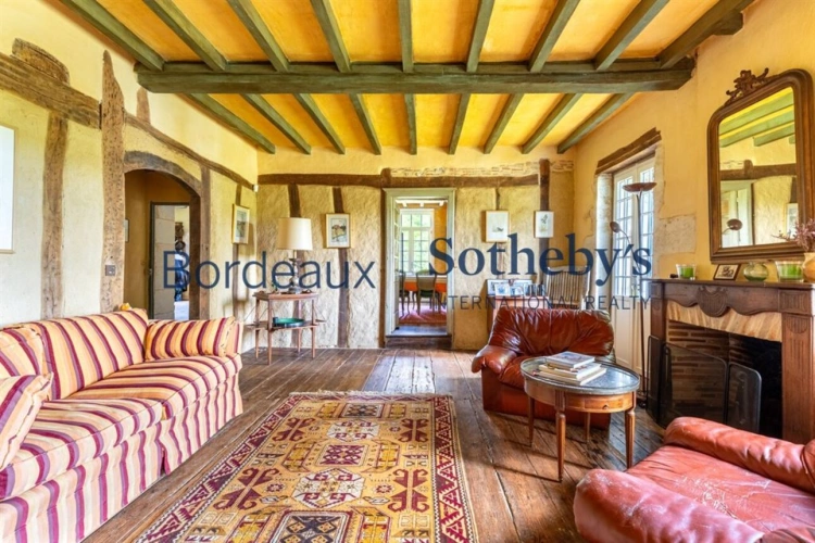 Photos 14 - Prestige - BORDEAUX 1H - SOMPTUEUSE PROPRIÉTÉ DE CAMPAGNE - 41HA - LAC PRIVÉ - DOMAINE UNIQUE
