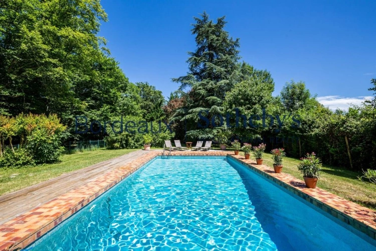 Photos 5 - Prestige - BORDEAUX 40MN - MAGNIFIQUE DEMEURE DE MAÎTRE XVIII° ET SES DÉPENDANCES - PARC 1,3 HA  - PISCINE