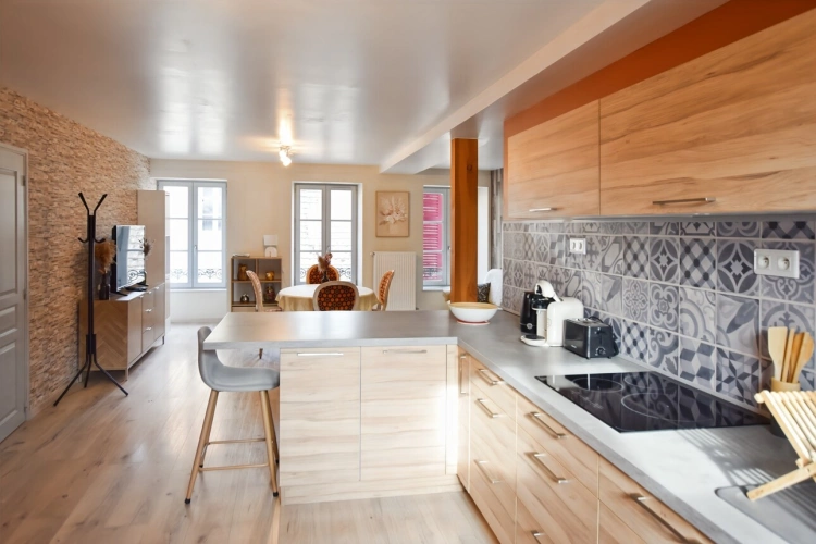 Photos 6 - Prestige - Propriété rénovée de 324 m2 avec terrain à COUCHES (71)