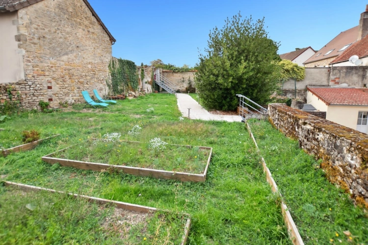 Photos 7 - Prestige - Propriété rénovée de 324 m2 avec terrain à COUCHES (71)
